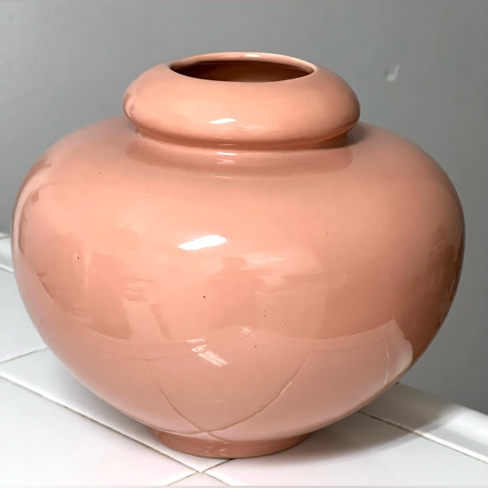 VTG Madeline Original Studio Art California Pottery MCM Dusty Pink Round Vase 8"